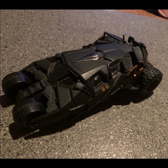 2007 Batmobile Batman The Dark Knight sci-fi Revoltech Batmobile Tumbler #043 - Picture 1 of 7